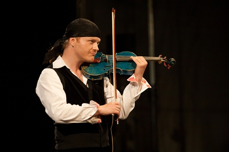 Pavel Šporcl Violin